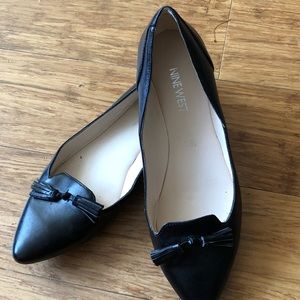 Black Nine West Size 7 flats
